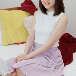 桜庭笑 女子アナ風ニット＋パンスト グラビア学園 グラビア1年生そよ風のような素人感は今だけ！？