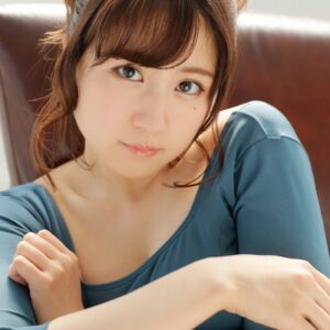 桜庭笑 私服ニットとレオタード グラビア学園 グラビア1年生そよ風のような素人感は今だけ！？